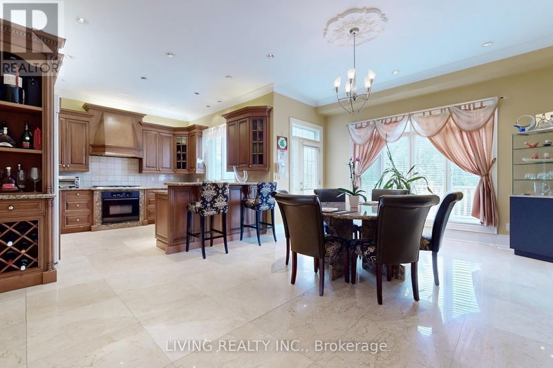 128 Boake Trail  Richmond Hill (Bayview Hill), L4B4B7 | Image 16