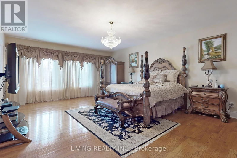 128 Boake Trail  Richmond Hill (Bayview Hill), L4B4B7 | Image 24