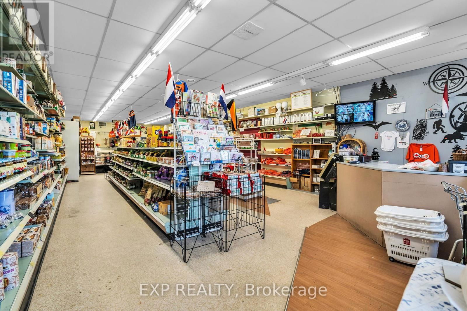 15 HOLLAND STREET EAST Image 2
