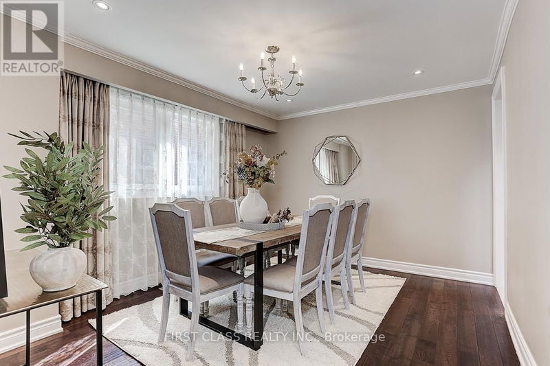 16 Lindemann Street  Markham (Aileen-Willowbrook), L3T5M8 | Image 12