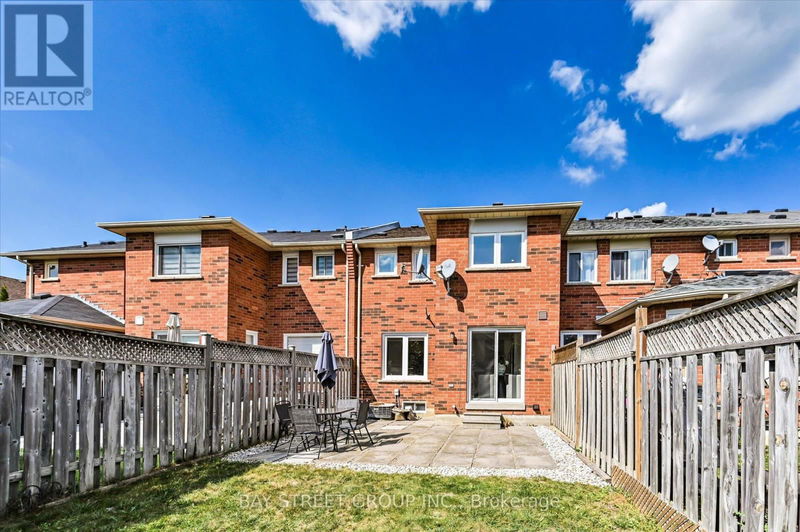 71 Silverdart Crescent  Richmond Hill (Oak Ridges), L4E3T8 | Image 38