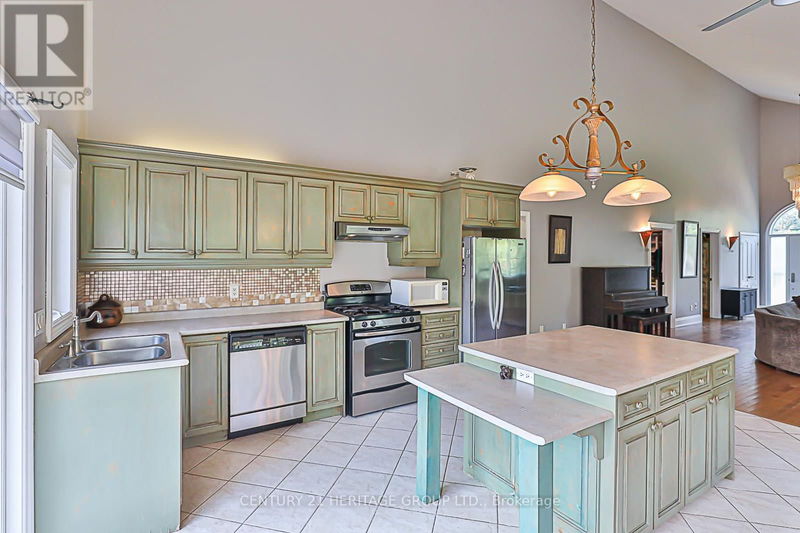 21 Windsor Drive North Whitchurch-Stouffville, L4A7X3 | Image 19