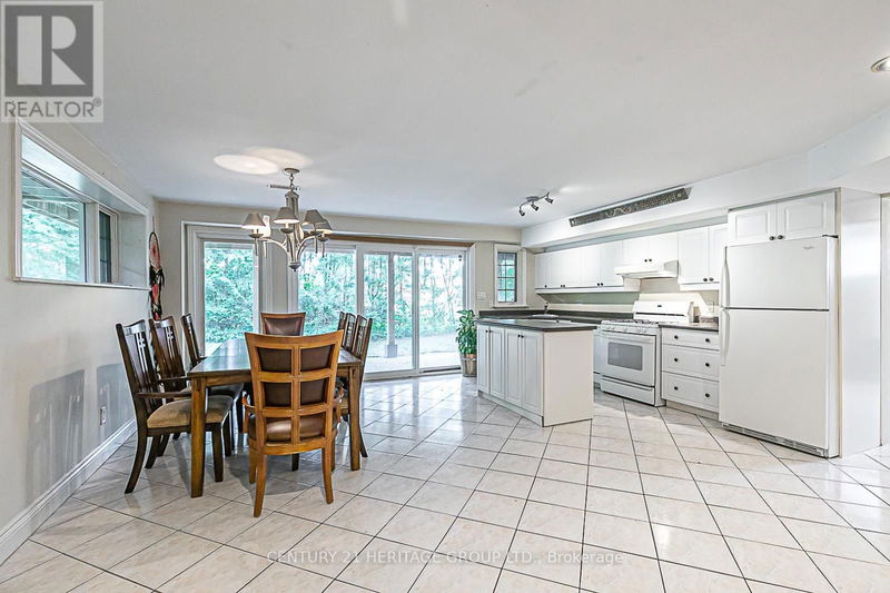 21 Windsor Drive North Whitchurch-Stouffville, L4A7X3 | Image 28