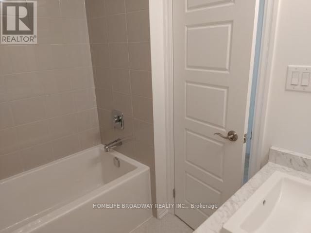 56 DELANO WAY Image 11