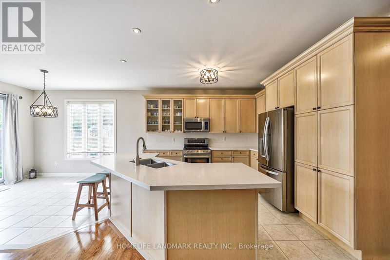 35 Eakins Drive  Aurora, L4G0G7 | Image 13