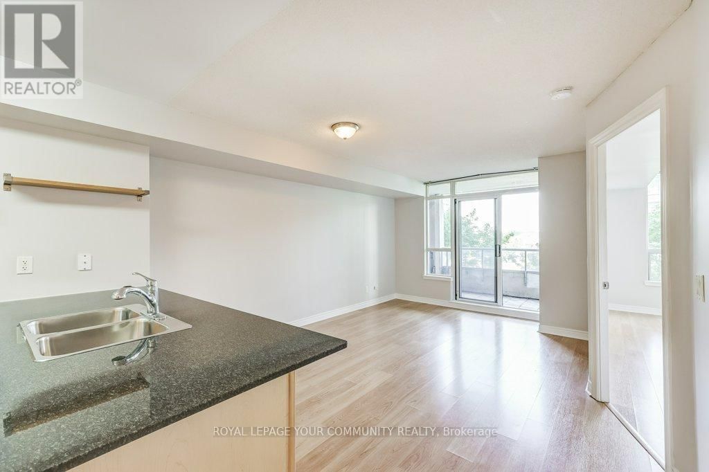 309 - 50 DISERA DRIVE Image 14