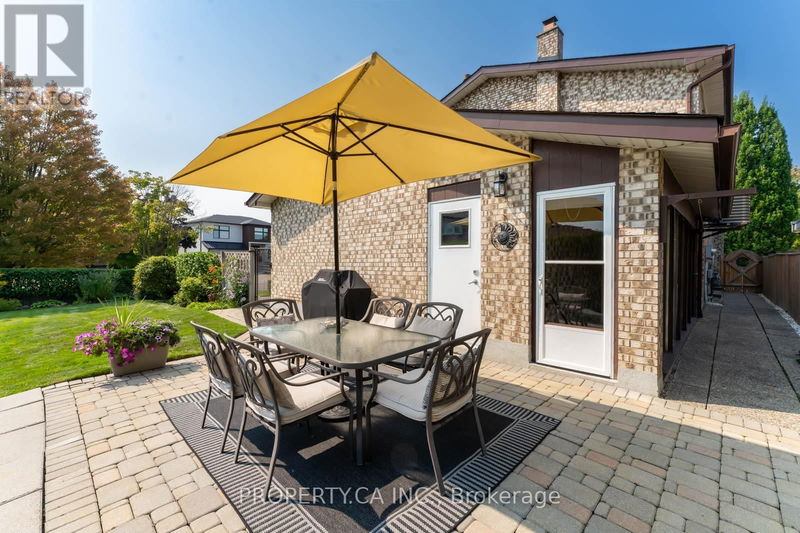 76 Wigwoss Drive  Vaughan (West Woodbridge), L4L2R1 | Image 6