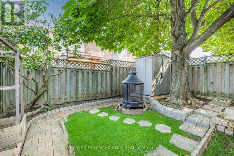 573 Skinner Avenue  Newmarket (Stonehaven-Wyndham), L3X2A4 | Image 23