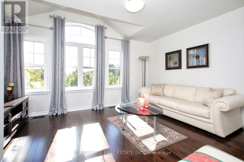 109 Heintzman Crescent  Vaughan (Patterson), L4A4T1 | Image 19