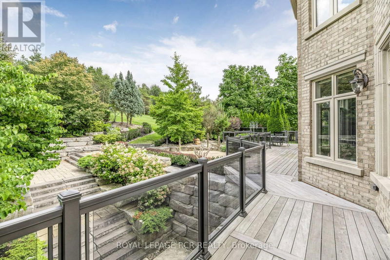 30 Sandy Ridge Court  Whitchurch-Stouffville, L4A2L4 | Image 34