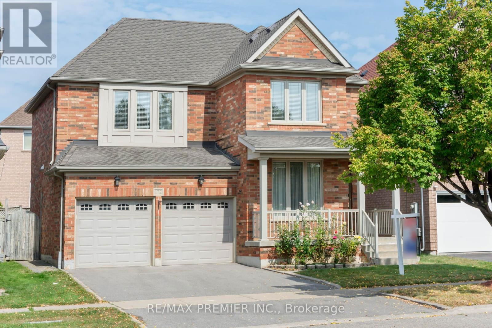 172 DUFFERIN HILL DRIVE Image 1