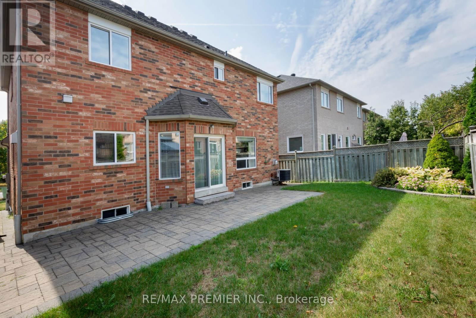 172 DUFFERIN HILL DRIVE Image 20