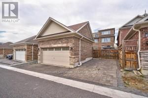 31 ANGUS GLEN BOULEVARD Image 31