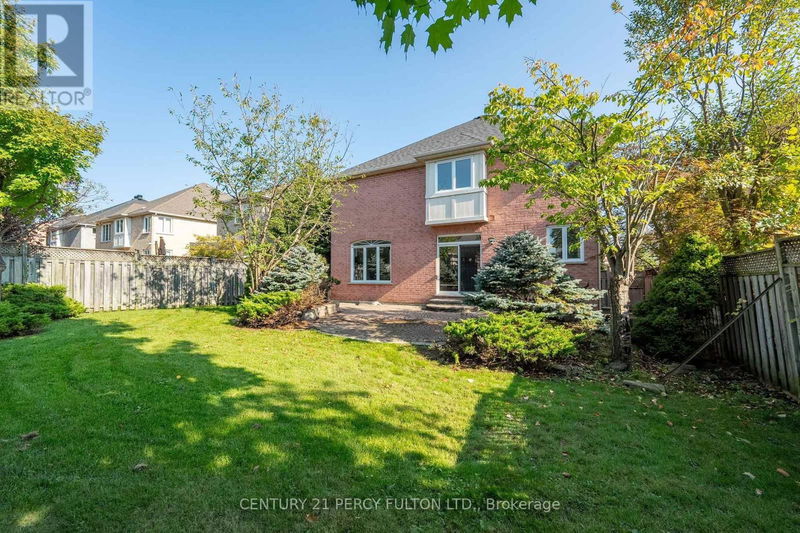 10 Burndenford Crescent  Markham (Markville), L3P7Z3 | Image 34