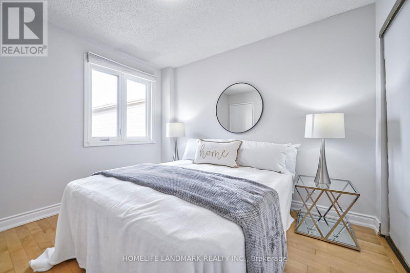 99 Carl Tennen Street  Vaughan (Brownridge), L4J7B9 | Image 25