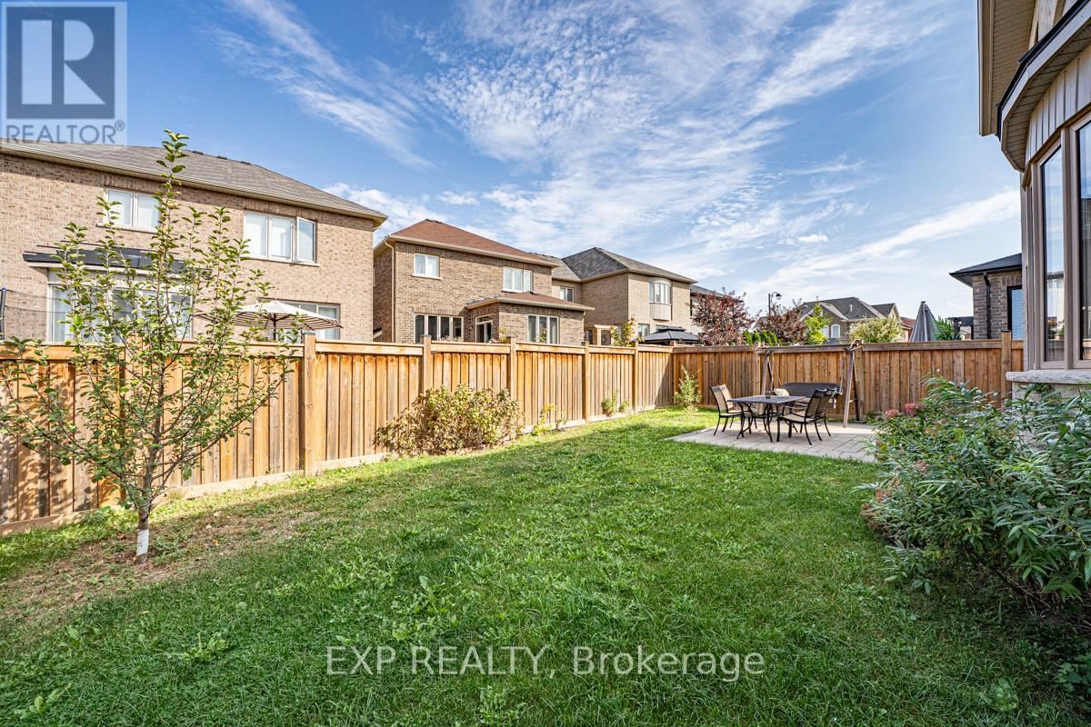 MAIN - 6 DEEPWOOD CRESCENT Image 37