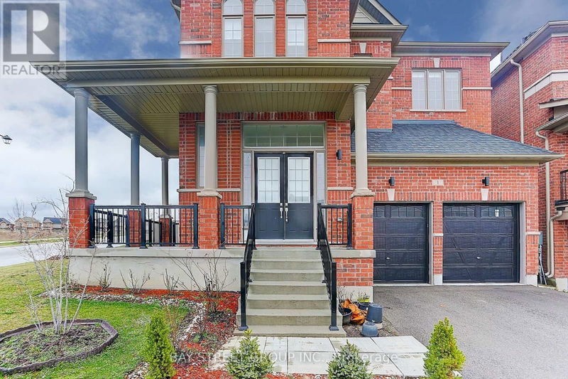 1 Frank kelly Drive  East Gwillimbury (Holland Landing), L9N0V2 | Image 2