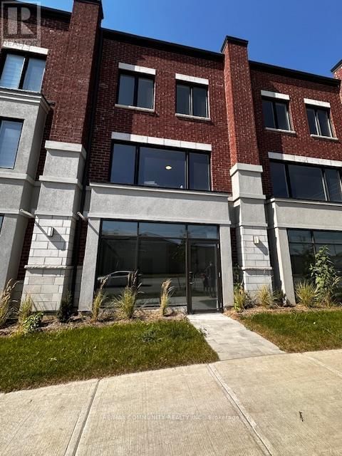 6 - 220 DISSETTE STREET Image 1