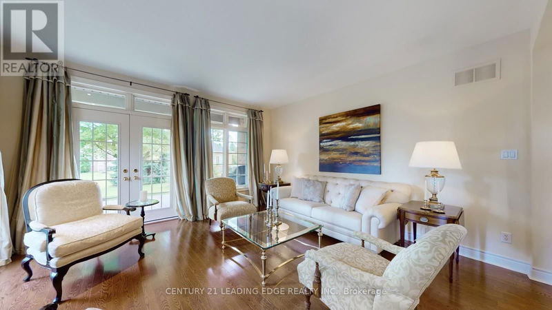 3 Snead's Green null  Whitchurch-Stouffville (Ballantrae), L4A1M3 | Image 5