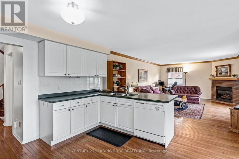 3 Turner Drive  Uxbridge, L9P1V4 | Image 15