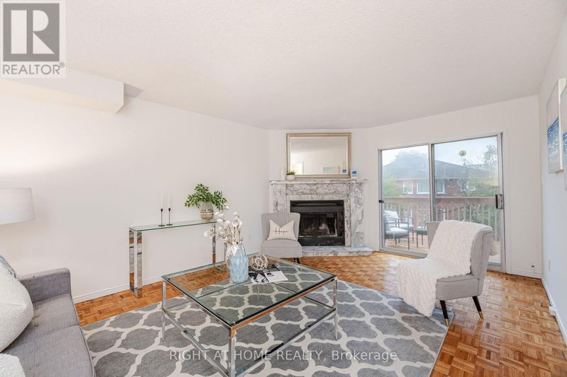 18 Westminster Drive  Richmond Hill (Doncrest), L4B1P4 | Image 10