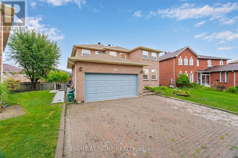 18 Westminster Drive  Richmond Hill (Doncrest), L4B1P4 | Image 2