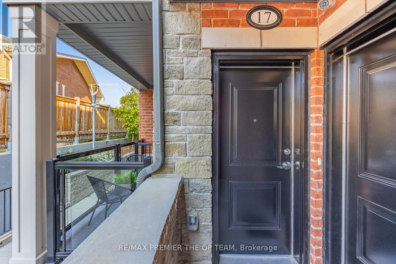  17 - 196 Pine Grove Road  Vaughan (East Woodbridge), L4L0H8 | Image 3