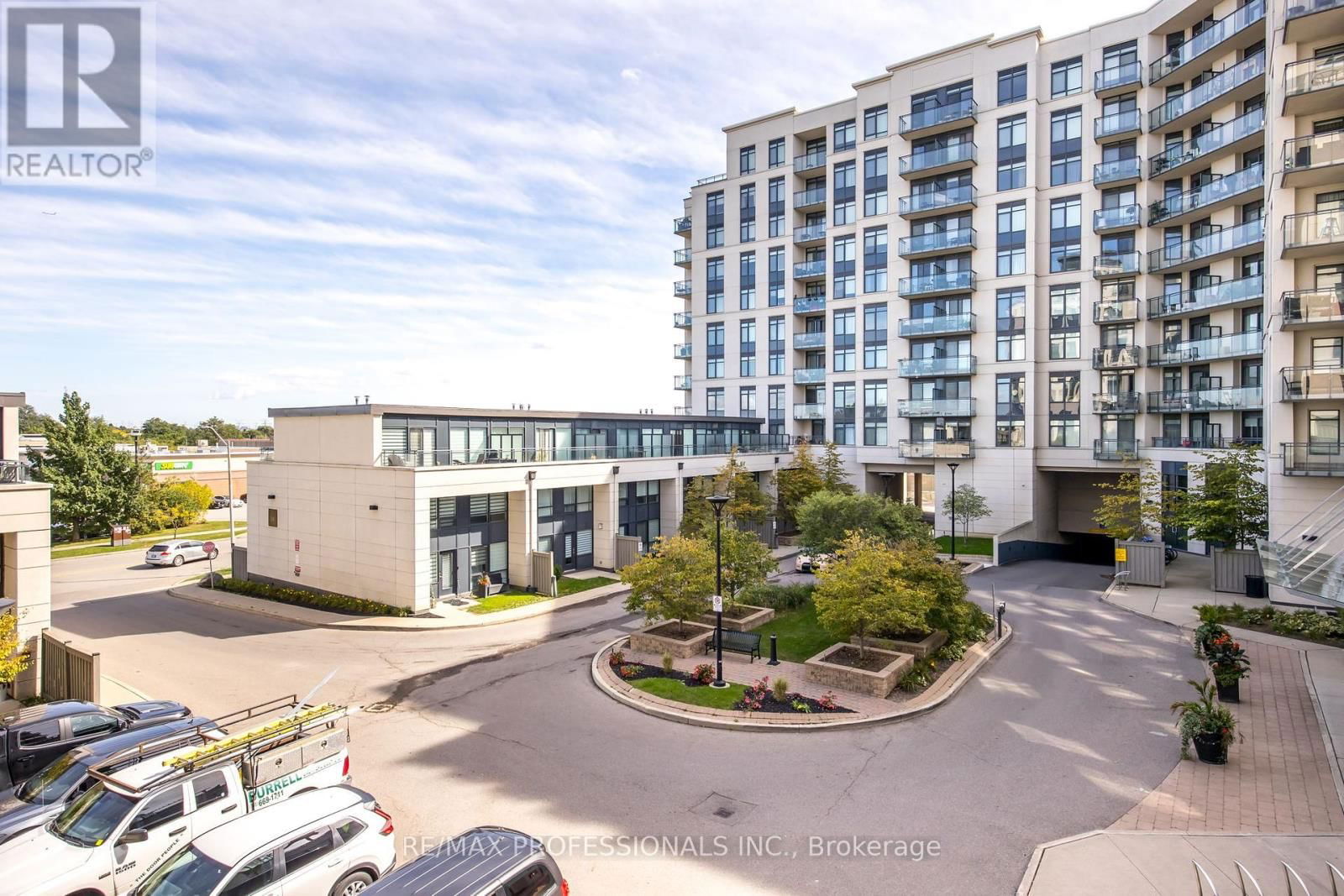 209 - 12 WOODSTREAM BOULEVARD Image 29