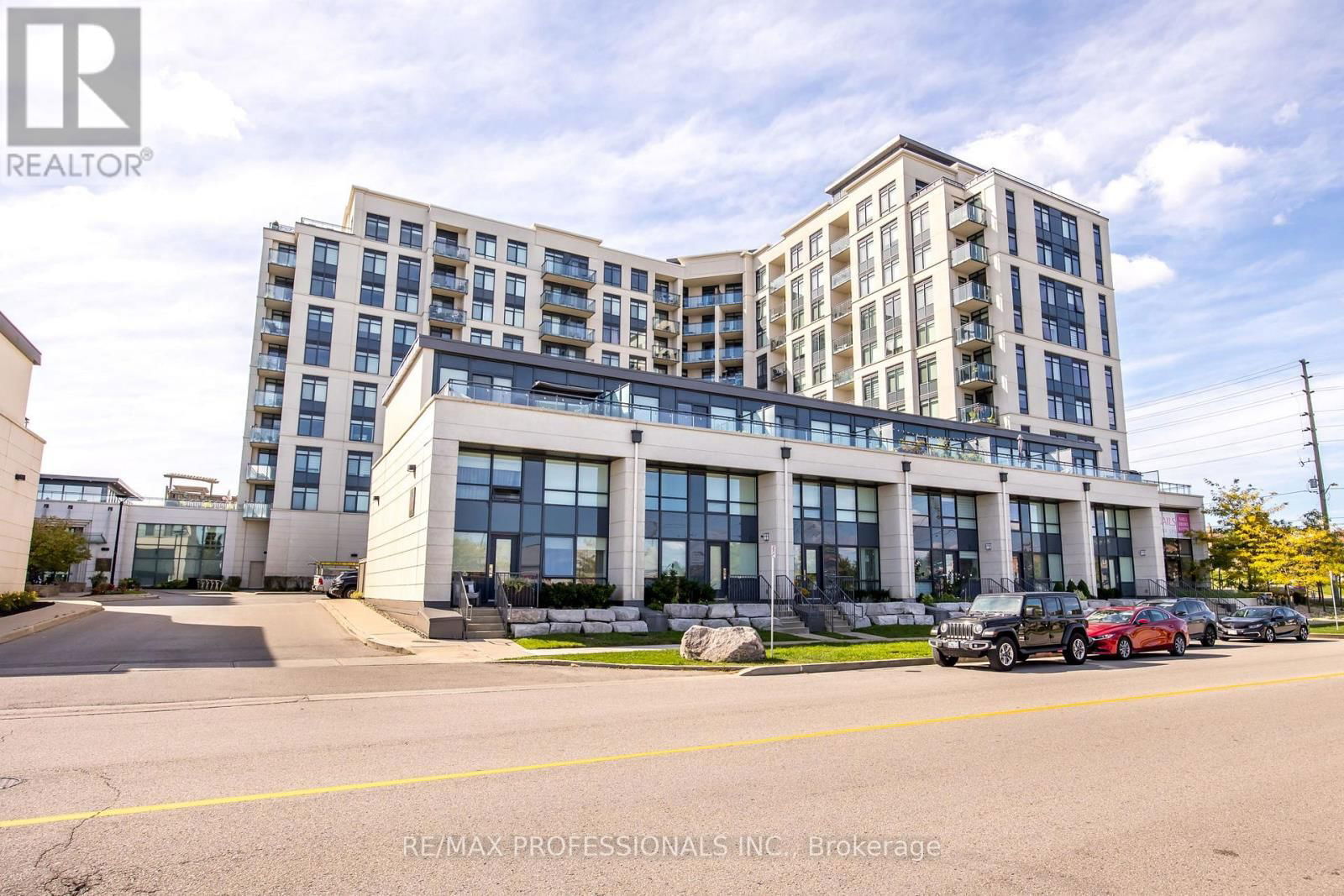 209 - 12 WOODSTREAM BOULEVARD Image 31