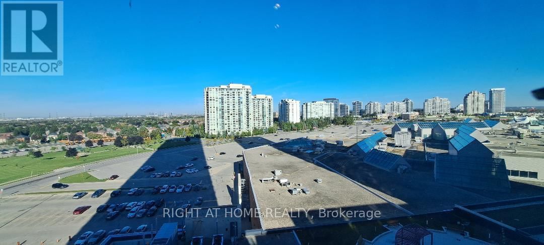 718 - 30 UPPER MALL WAY Image 18