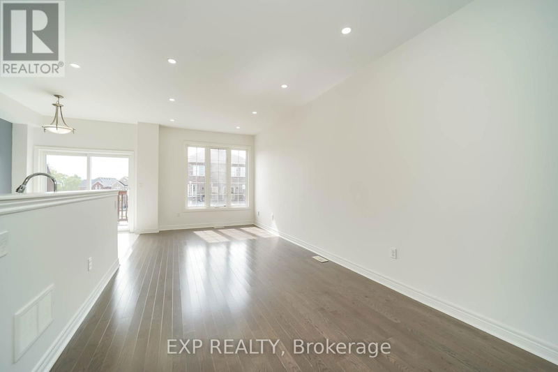 106 Pearl Lake Road  Markham (Cornell), L6B0Y2 | Image 5