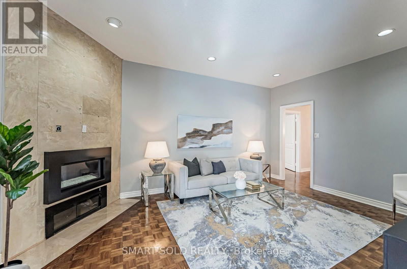 47 Springbrook Drive  Richmond Hill (Langstaff), L4B3R6 | Image 21