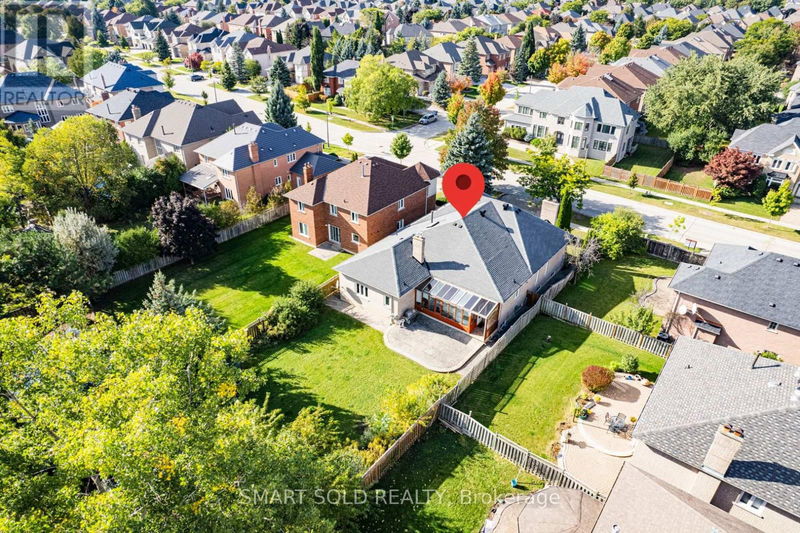 47 Springbrook Drive  Richmond Hill (Langstaff), L4B3R6 | Image 4