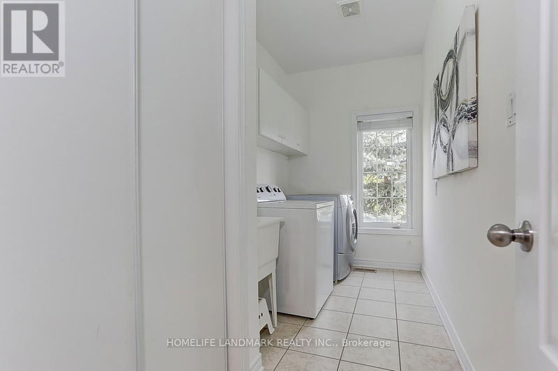 223 Selwyn Road  Richmond Hill (Jefferson), L4E0R4 | Image 13