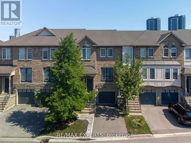  32 - 19 Foxchase Avenue  Vaughan (East Woodbridge), L4L9M9 | Image 4