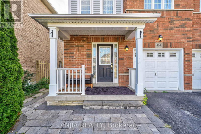 414 Reeves Way Boulevard  Whitchurch-Stouffville (Stouffville), L4A0H2 | Image 3