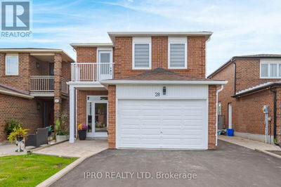 28 Terra Road  Vaughan (East Woodbridge), L4L3J4 | Image 1