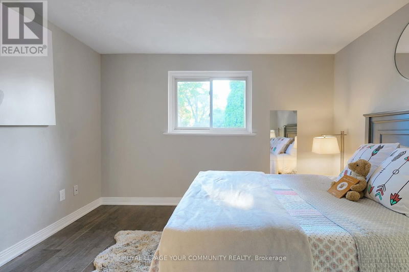 42 Devins Drive  Aurora (Aurora Heights), L4G2Z1 | Image 28