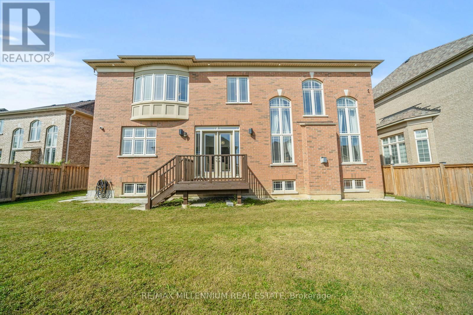 75 PARKHEIGHTS TRAIL Image 40