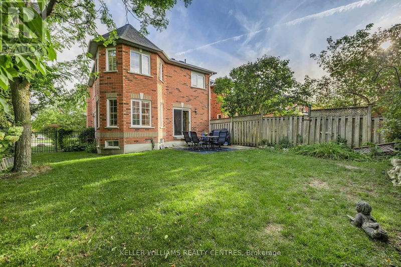 1 Silverdart Crescent  Richmond Hill (Oak Ridges), L4E3T7 | Image 31