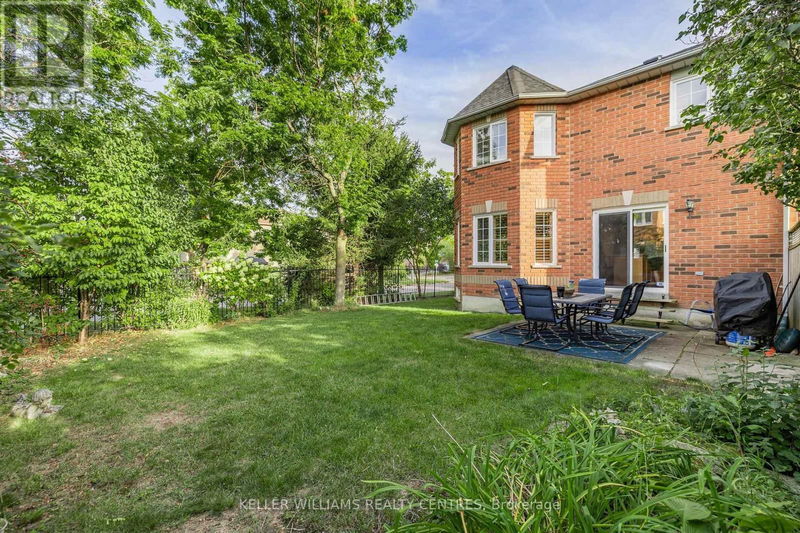 1 Silverdart Crescent  Richmond Hill (Oak Ridges), L4E3T7 | Image 32