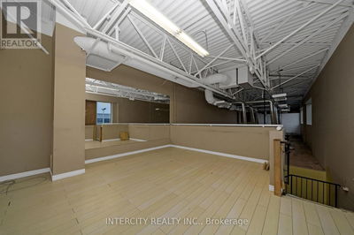 Image #1 of Commercial for Sale at 5 & 6 - 7611 Pine Valley Drive, Vaughan , Ontario