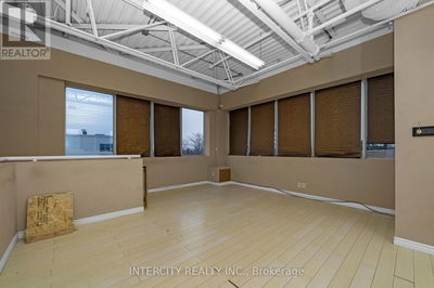 Image #1 of Commercial for Sale at 5 & 6 - 7611 Pine Valley Drive, Vaughan , Ontario