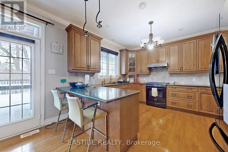 160 Championship Circle Place  Aurora (Aurora Estates), L4G0H9 | Image 7