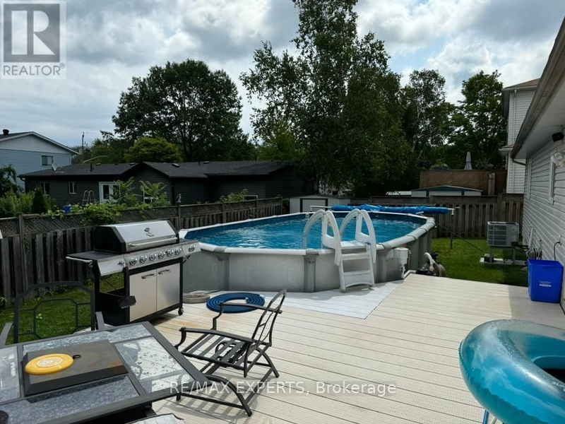 2501 Holiday Way  Innisfil (Alcona), L9S2H4 | Image 16