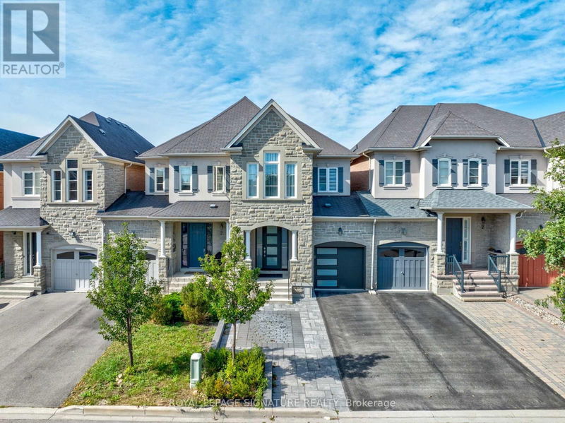 72 Mill River Drive  Vaughan (Patterson), L6A0Z1 | Image 1