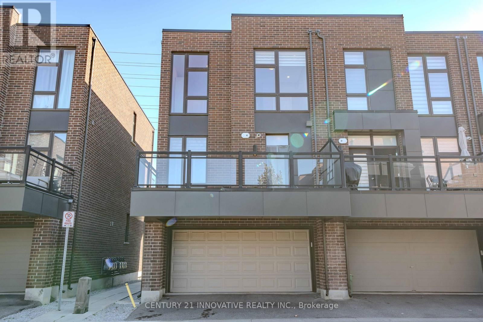 9124 BATHURST STREET Image 2