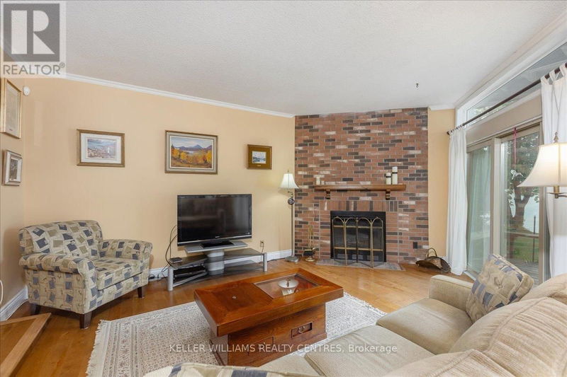 17 Davy Point Circle  Georgina (Keswick North), L4P3H2 | Image 11