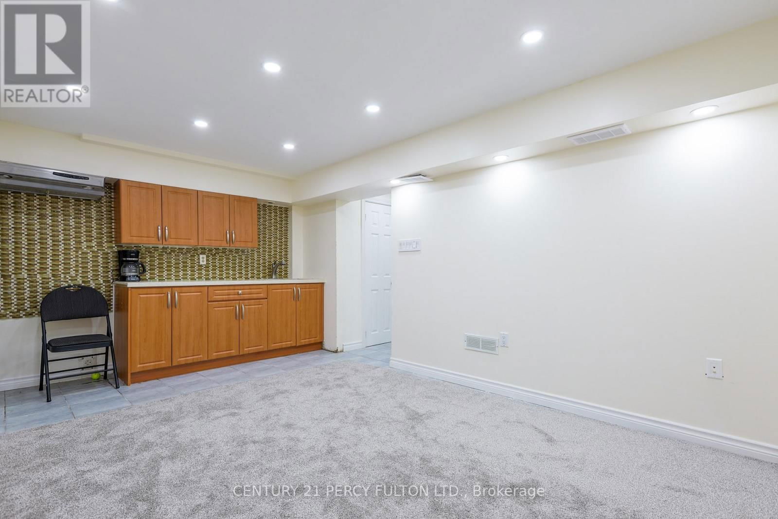 161 SOPHIA ROAD Image 30