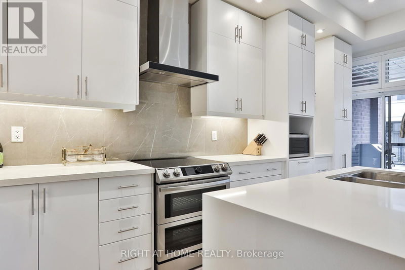 47 Wuhan Lane  Markham (Wismer), L6E0V4 | Image 13